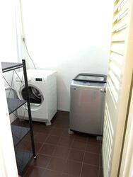 Hoa Nam Building (D8), Apartment #558369271